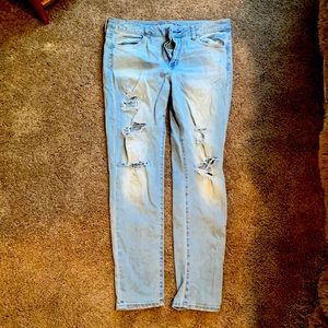 American Eagle Super Stretch Ripped Jeans